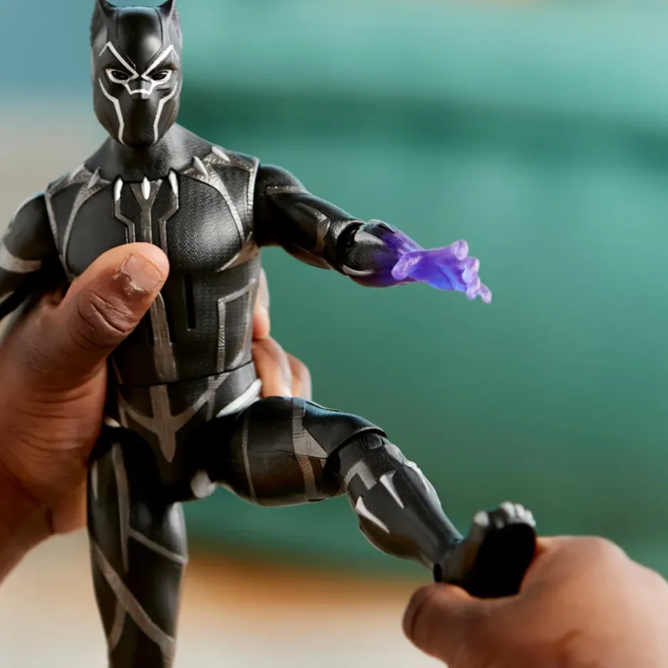 Figurine Black Panther articulée et parlante Figurines
