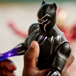 Figurine Black Panther articulée et parlante Figurines