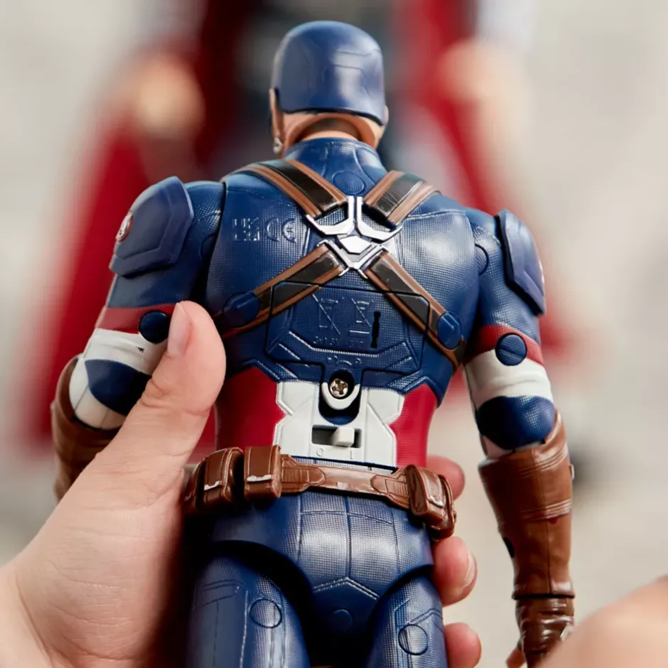 Best Figurine Captain America articulée et parlante - 25 cm Figurines