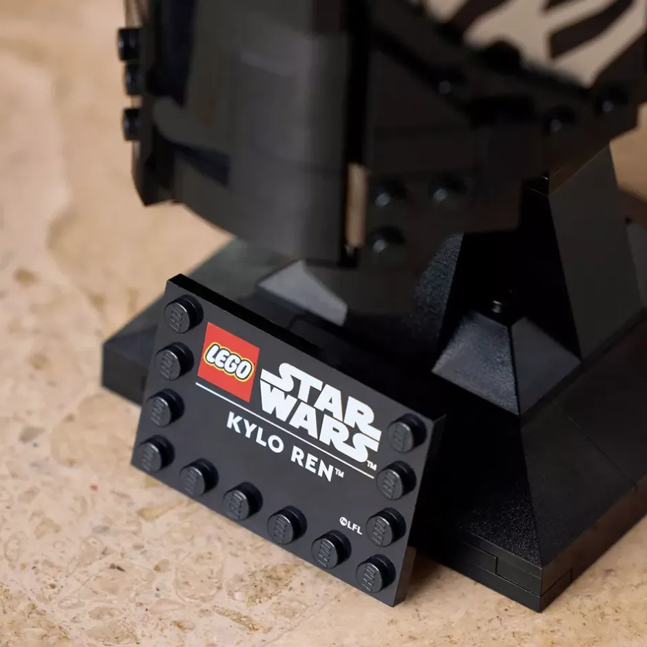 Online LEGO Star Wars Le casque de Kylo Ren 75415 Lego